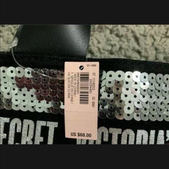 VICTORIA’s secret sequin travel tote BRAND NEW - Picture 3 of 4